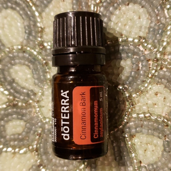 Cinnamon Bark Essential Oil by do TERRA - Full 5mL Bottle - Picture 1 of 5